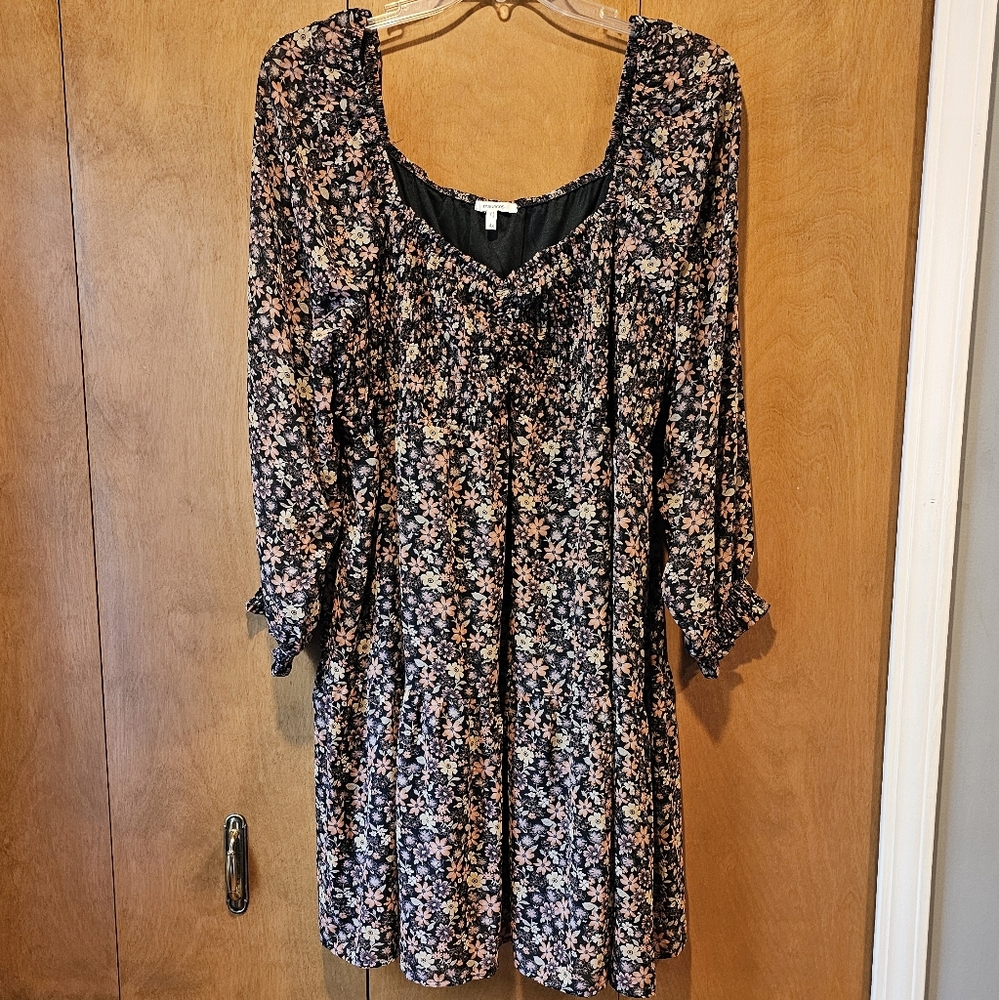 Maurices 4X floral dress